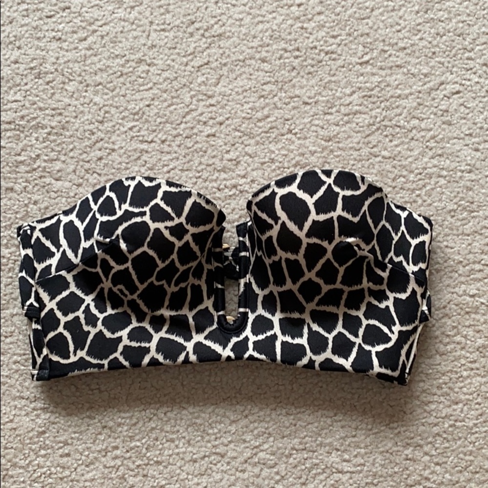 Victoria’s Secret Bikini Top